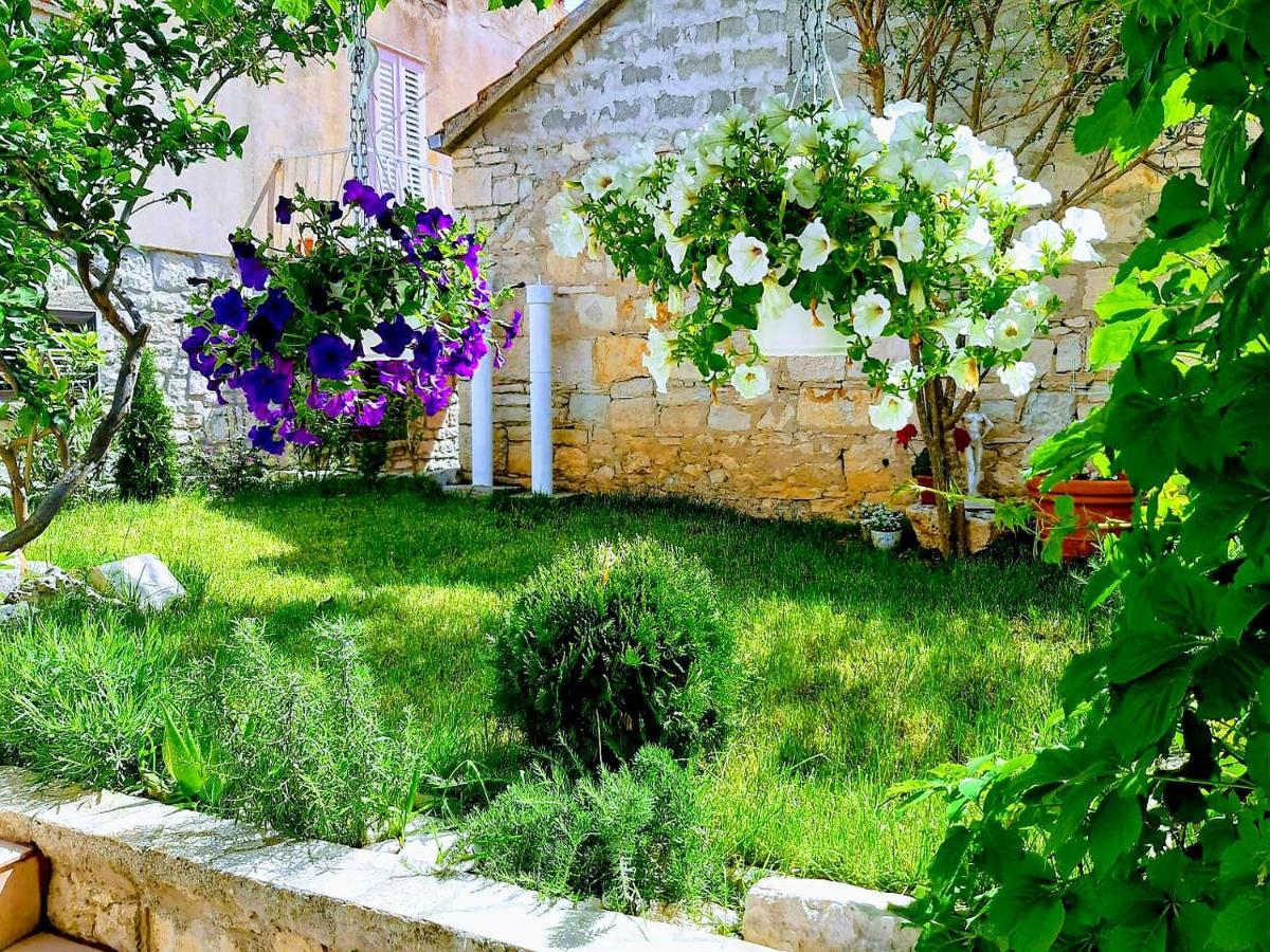 Apartments Neno Korcula Town Exterior photo